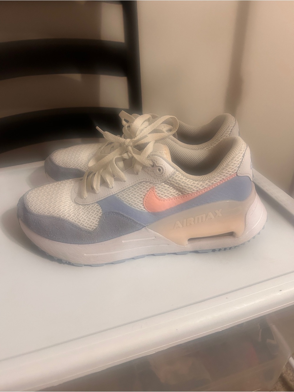 Nike Women's Air Max size 10 - Picture 2 of 7